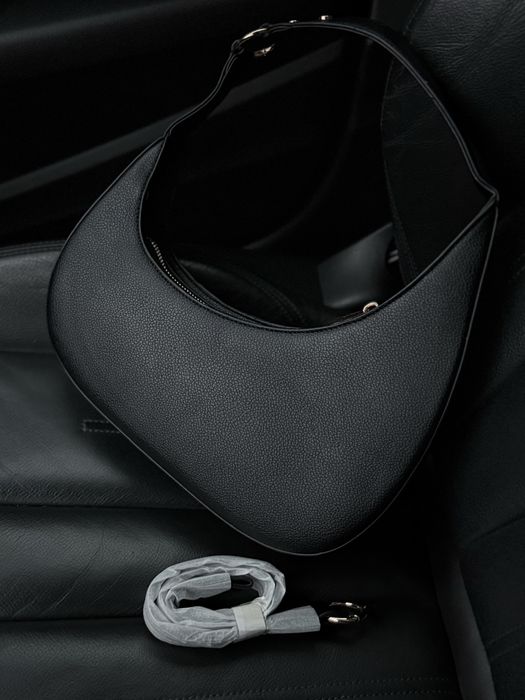 Чорна жіноча сумка JW PEI Harlee