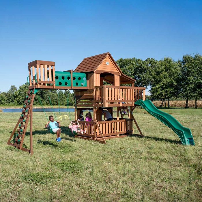 „Lion” plac zabaw – domek, taras widokowy, zjeżdżalnia 3 m, huśtawki