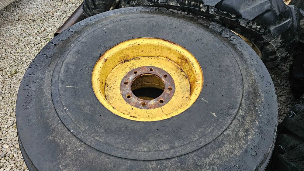 KOŁA 16.5L-16.1 do Sieczkarnia Kombajn Ciągnik inne maszyny John Deere