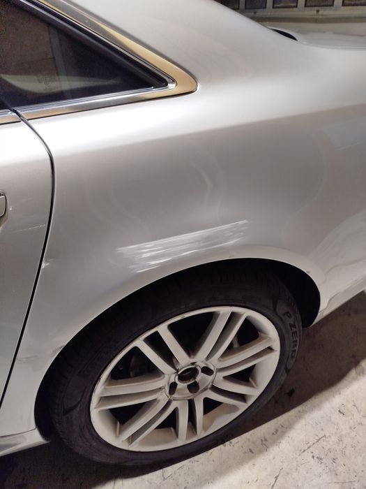 Audi a8 d3 uszkodzone