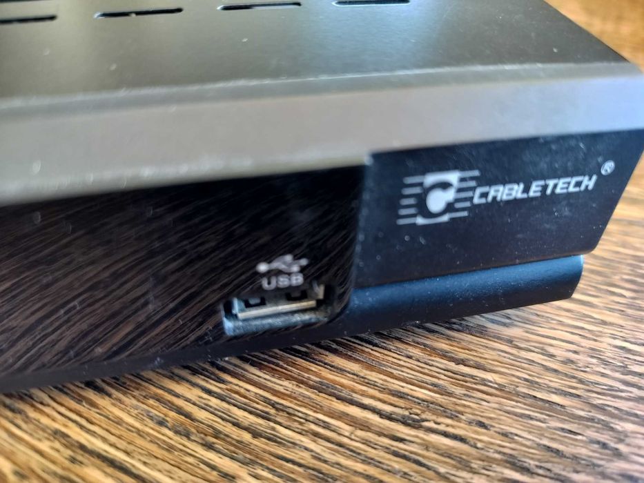 Dekoder Cabletech URZ0090