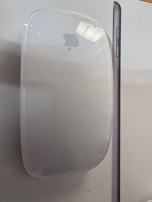 Мышка Apple Magic Mouse