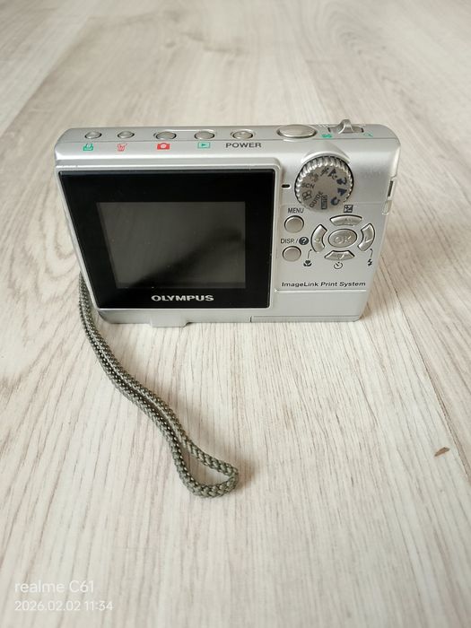 Фотоапарат олімпус