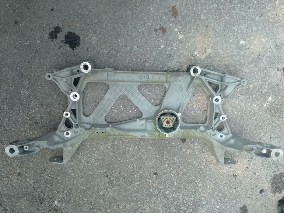 Charriot VW Passat 3G5 14- / 3Q0199369D/E