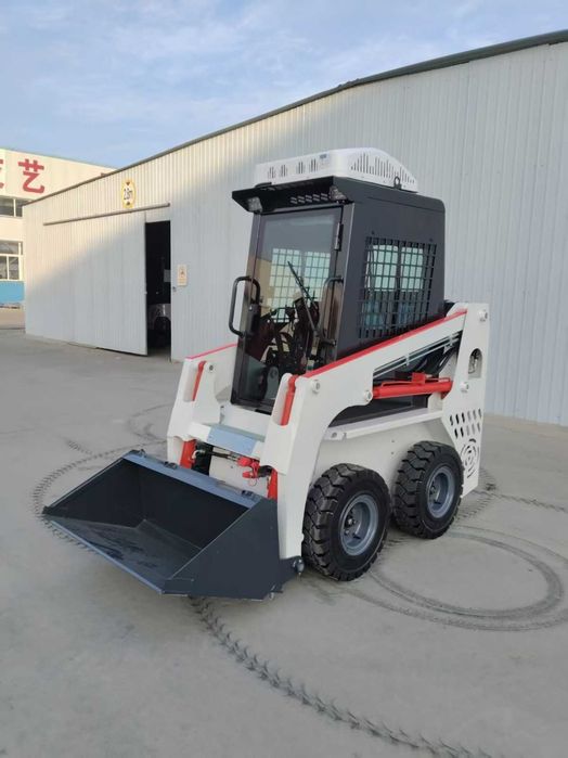 Máquina bobcatt de 1200 kilos nova