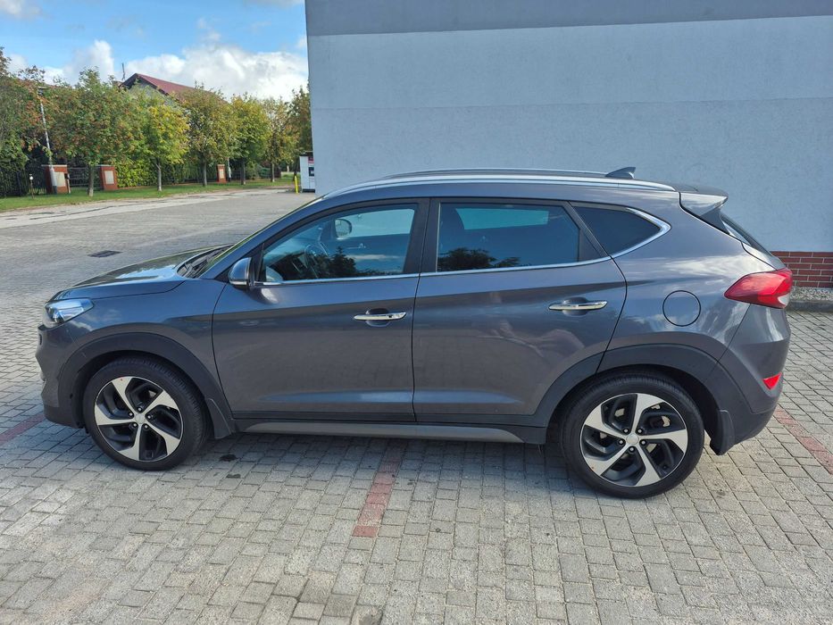 Hyundai Tucson 2.0 CRDI Premium 4WD