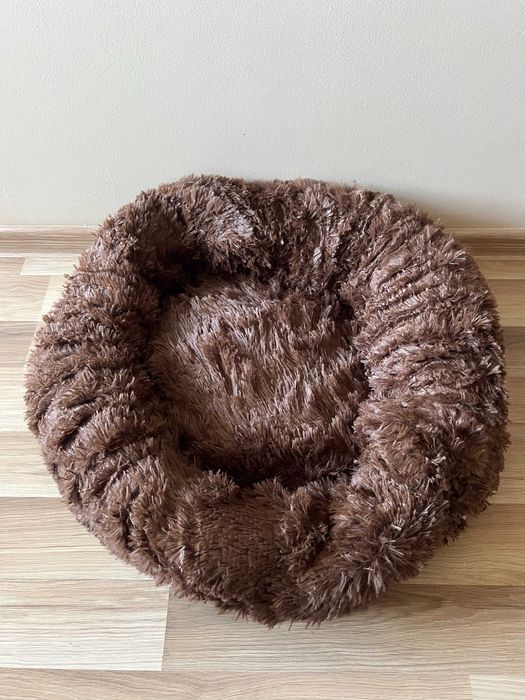 Pluszowe mięciutkie legowisko dla psa, kota 60cm CZERWONE Iv373