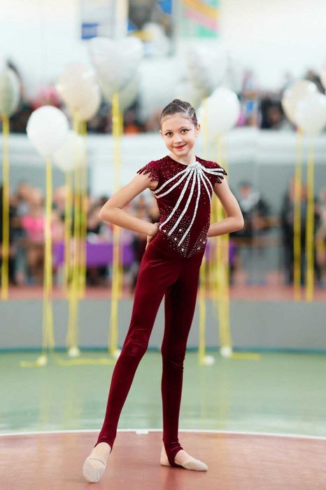 Костюм, комбінезон для черлідингу, гімнастики, акробатики 146-150 см