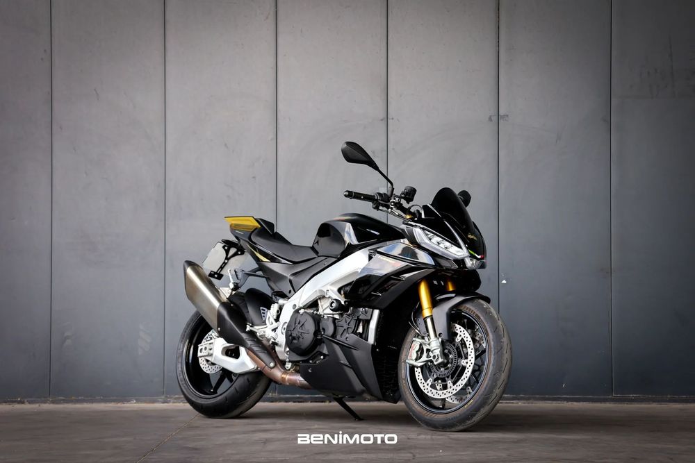 Aprilia Tuono V4 1100