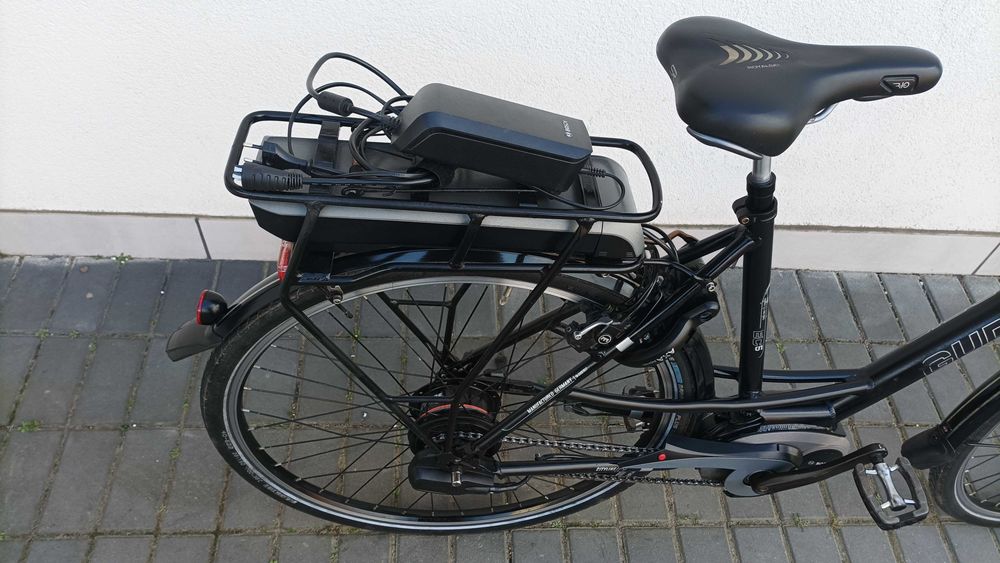 Rower elektryczny Gudreit automatyczne biegi Bosch. Koła 28 rama 21'