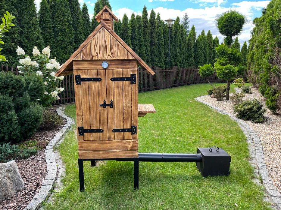 Wędzarnia ogrodowa drewniana TOKO