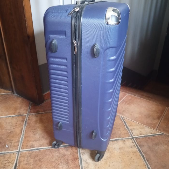 Walizka duża 90 l