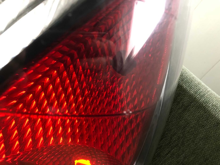 Kia Rio 2006-2010 задние фары (б/у) (бюджетный вариант)