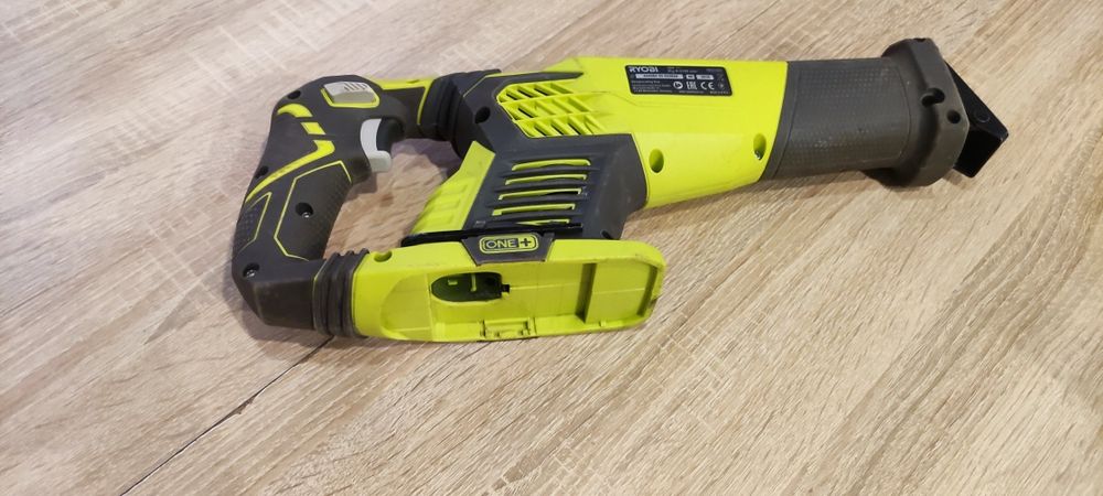 Ryobi 18V One Plus. Piła szablasta. Lisi ogon. Lisica