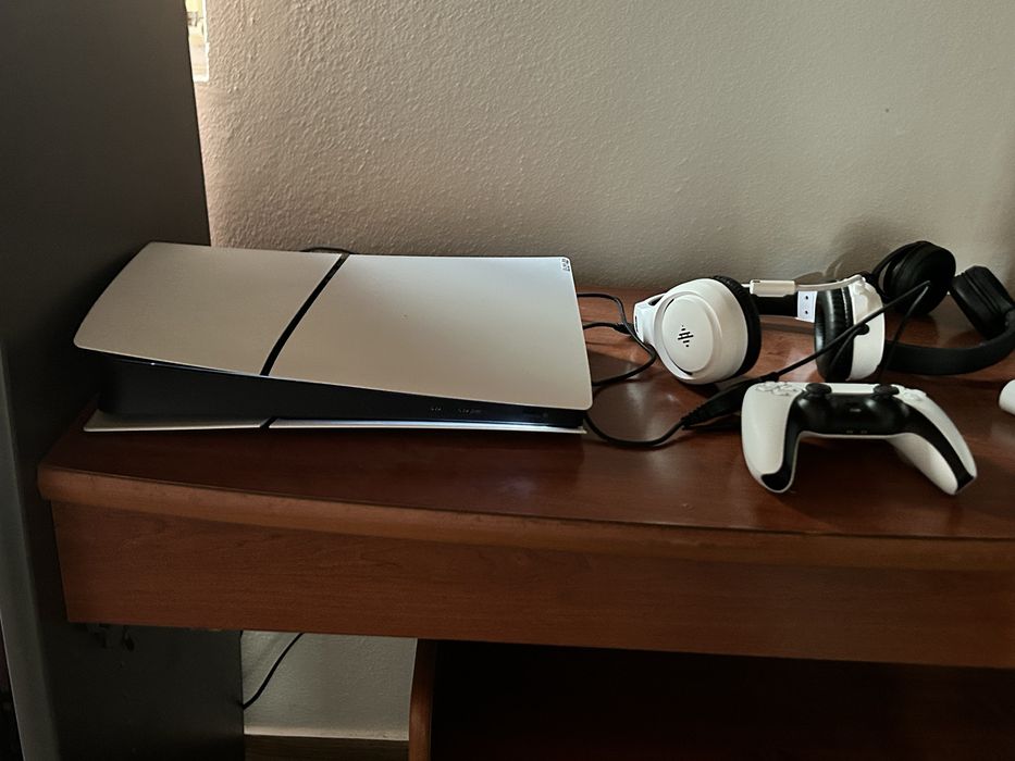 Ps5 slim 825 gb