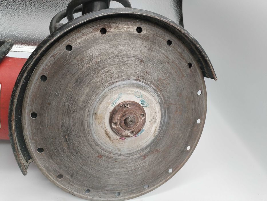 Milwaukee Szlifierka kątowa AG 22-230 / Plus Lombard Kłodzko