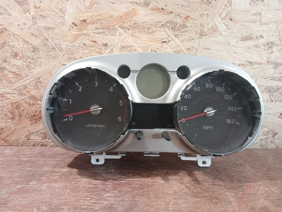 Продам панель приладів на Нісан кашкай j 10