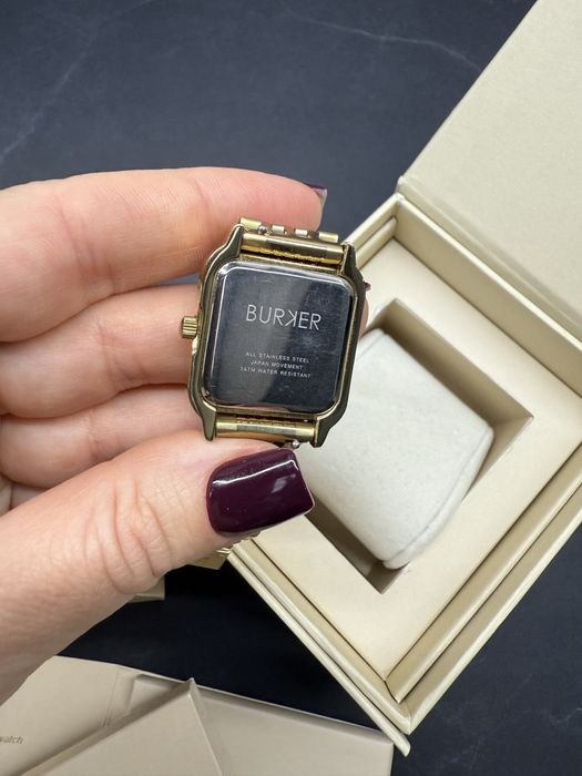 Годинник BURKER жіночий сучасна модель