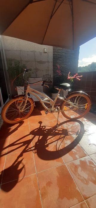 Bicicleta Beach Cruiser Senhora edição Limitada