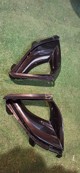 Заглушка переднього бампера Chevrolet Bolt euv