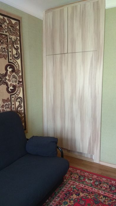 Продам ,,Гостинку", 5 горбольница