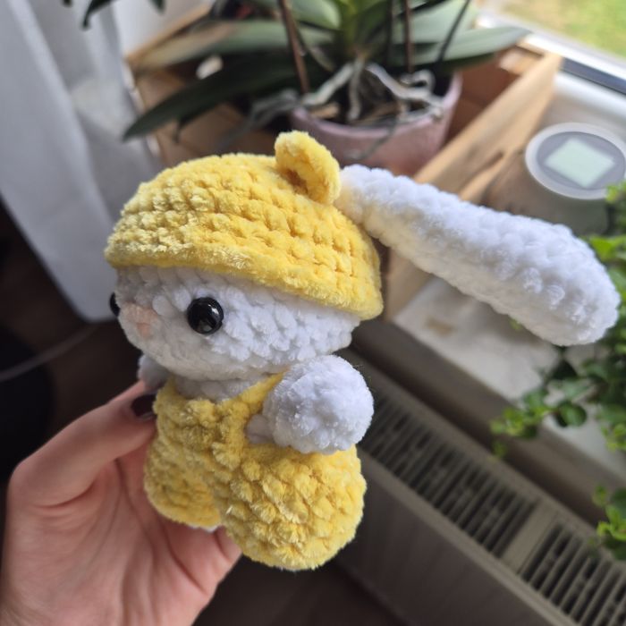 Króliczek na szydełku