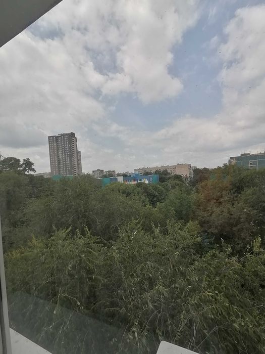 Продам квартиру 106 кв.м. низ пр. Поля/Антоновича/парк Глобы/школа Планета счастья