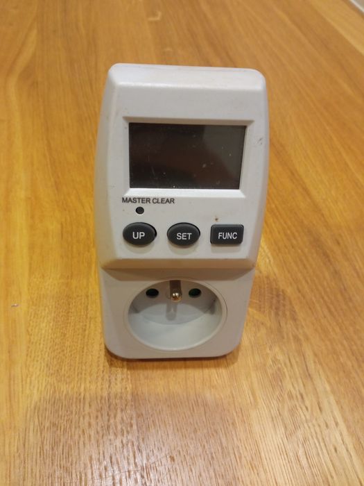 Miernik zużycie energii elektrycznej