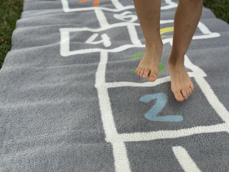 Carpete ikea Jogo da Macaca