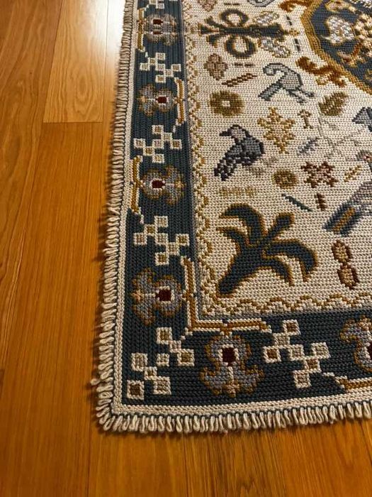 Tapete de Arraiolos em Lã – Feito à mão - Azul e Bege – 200 x 153 cm