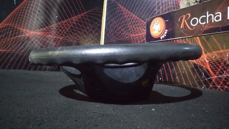 Volante Mazda 323 P V (Ba)