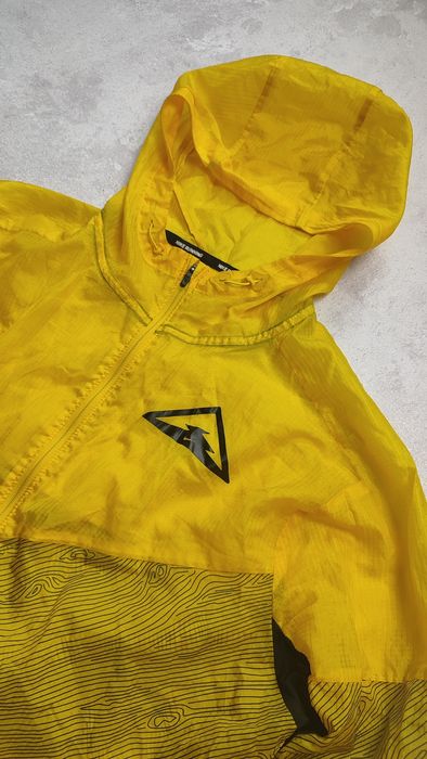 Чоловіча вітровка Nike Windrunner Trail Jacket (Speed Yellow)