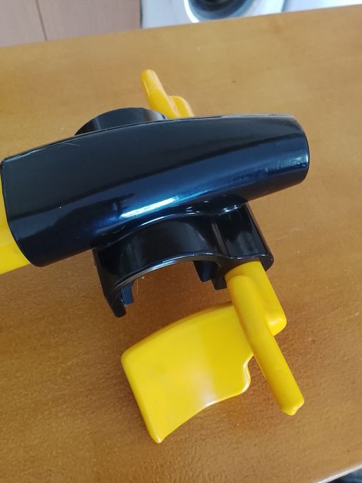 Tranca de direcção de automóvel