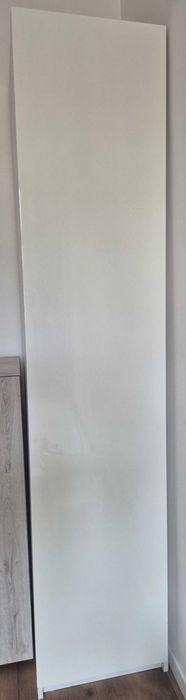 Regał zamykany Castorama