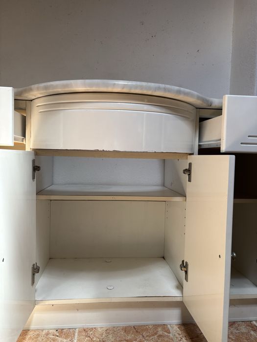 Móvel de casa de banho com tampo de mármore