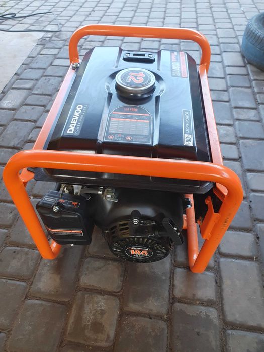 генератор Daewoo GDA 4800i, 4инвертор, б/у 3 - 3,5 часа,