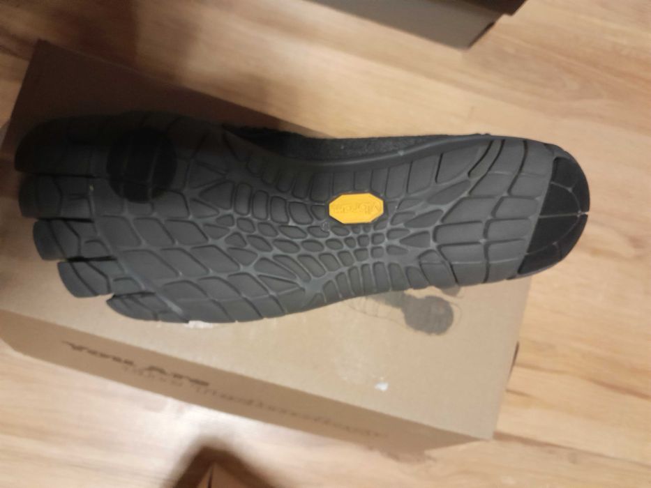 Buty z palcami vibram cvt hemp meskie 45 NOWE