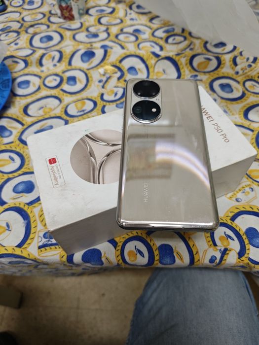 Huawei p50 pro gold