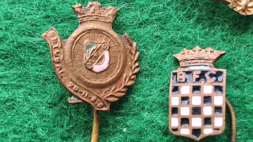 Pins alfinetes  futebol clubes militar