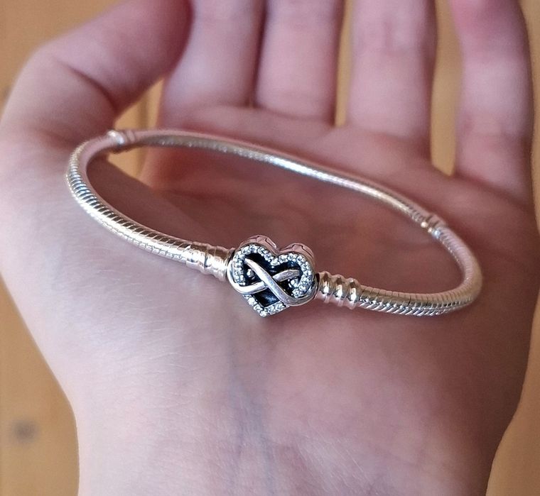 Bransoletka Pandora rozmiar 19 + charms zawieszka s925