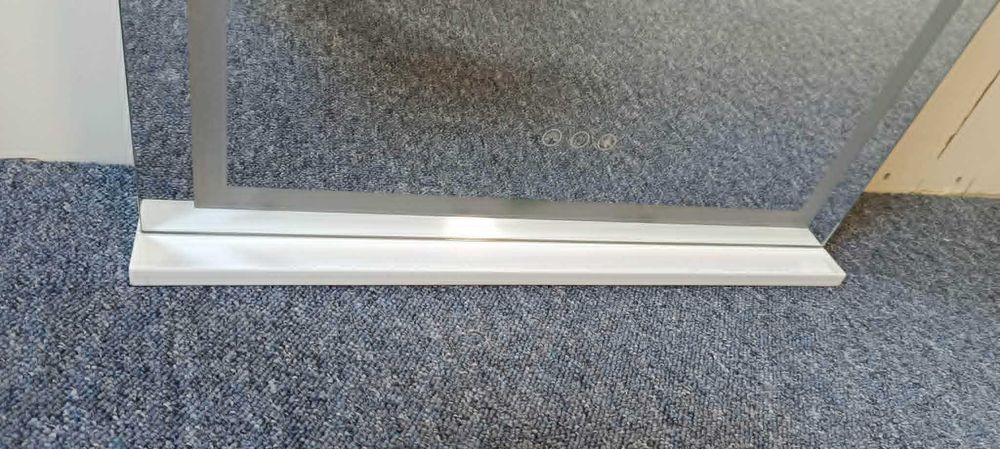 Lusterko do Makijażu FENCHILIN LED RGB 58x46 cm Dotykowe Ścienne