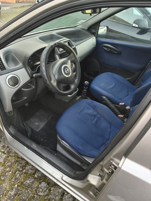 Fiat Punto 1.2 ano 2000