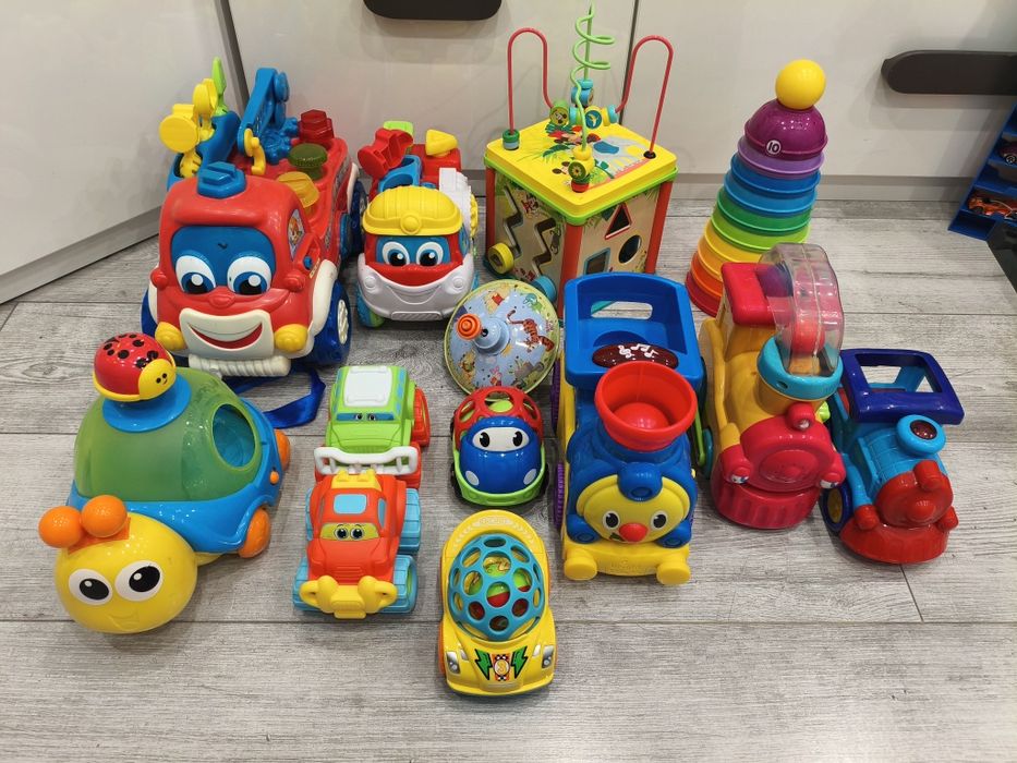 Zestaw zabawek interaktywnych