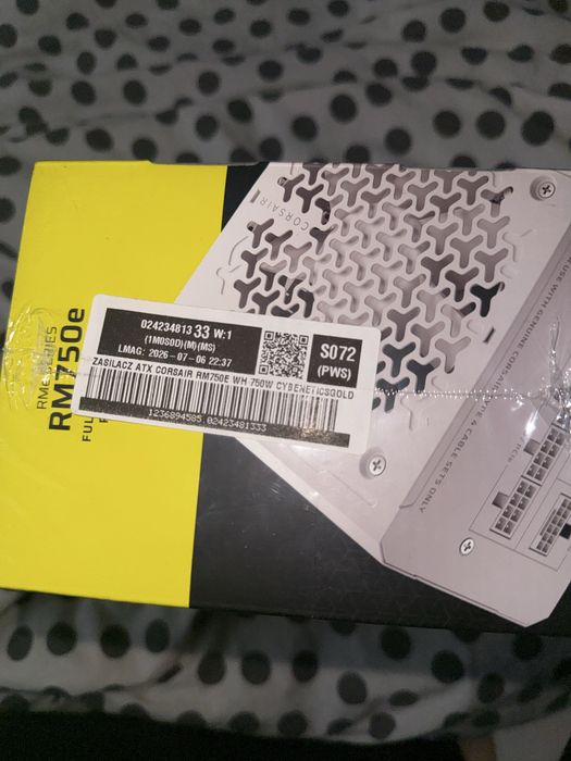 Zasilacz Corsair RM750e