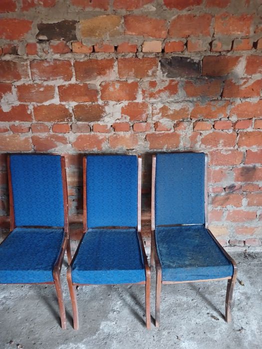 Продам стільці б/у