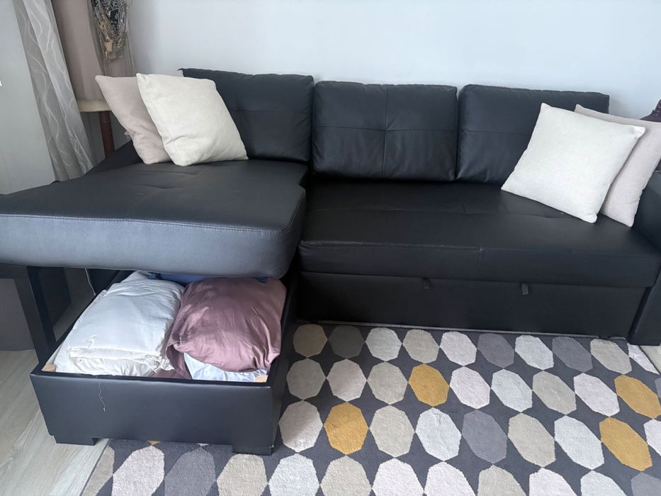 Sofá + Conjunto mesa com 4 cadeiras Ikea