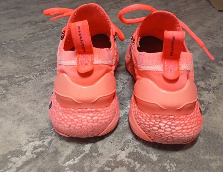 Under Armour. p.- 38.5 (маломірять)