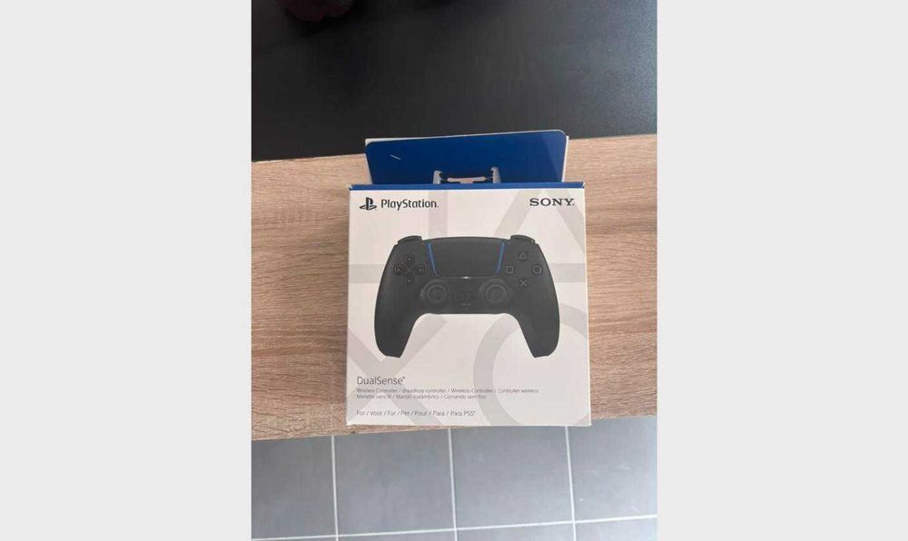 Comando PS5 DualSense Preto - Pouco Usado