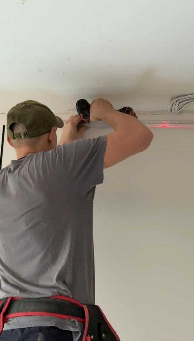 Натяжні стелі, потолки Хмель. Власні матеріали. Монтаж. Виїзд майстра