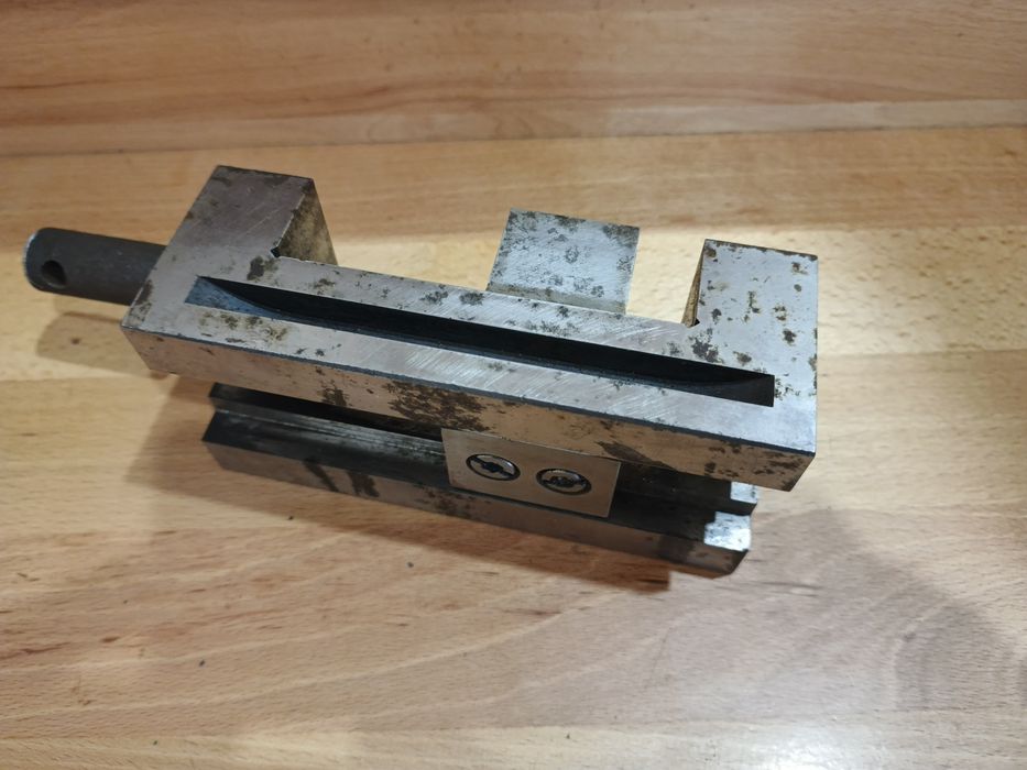 Тиски для станка